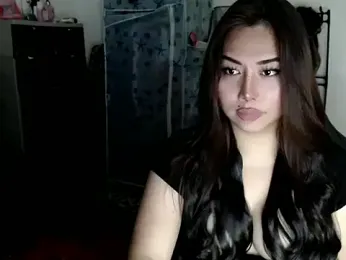 urqueendominant webcam model stream image