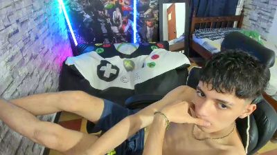 wex_077 webcam model stream image