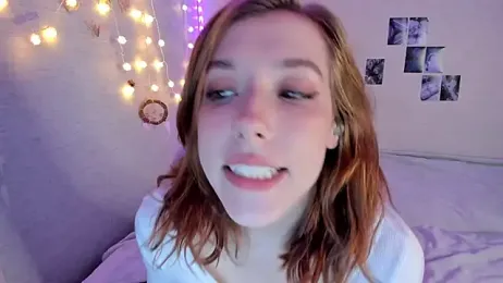 YunaPeace webcam model stream image