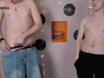 leo_void webcam model stream image