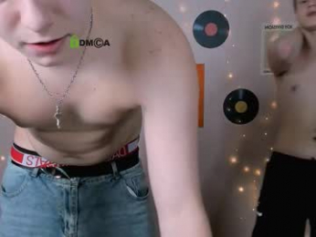 leo_void webcam model stream image