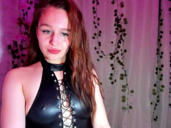 SteshaRay webcam model stream image