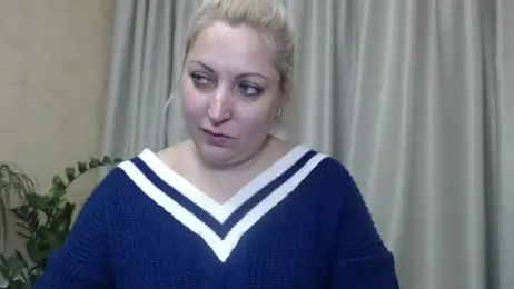 sweetpussy13 webcam model stream image