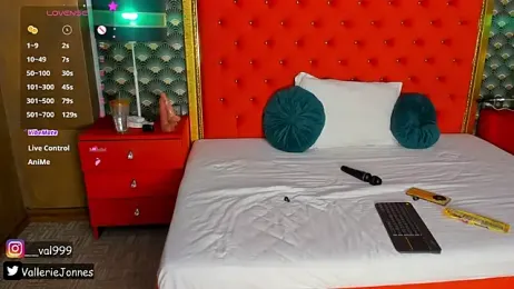VallerieJones webcam model stream image