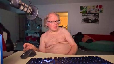 hotdogboy2 webcam model stream image