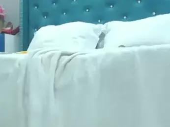 CanellaHotx webcam model stream image