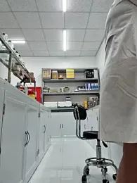 HinaLovely webcam model stream image