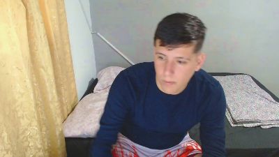 Infalible webcam model stream image