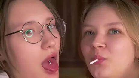 ElissaGlod webcam model stream image