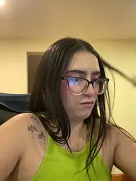 Kloe_Novoa webcam model stream image