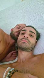 TwoHotGaysX webcam model stream image