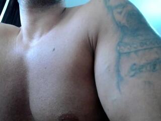 Morttek webcam model stream image