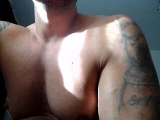 Morttek webcam model stream image