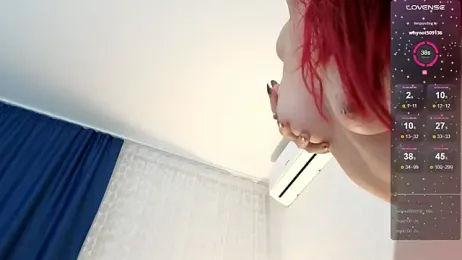 Brilliant-Kiss webcam model stream image