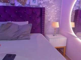 sophy-milf webcam model stream image