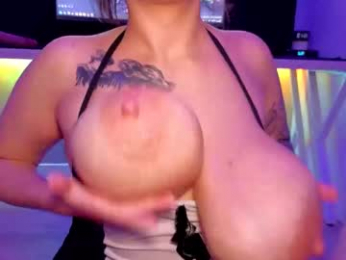 sweetpussy1311 webcam model stream image