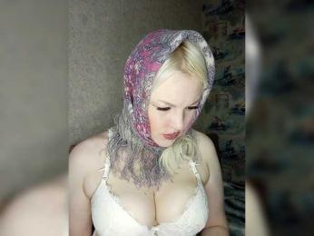 AlenkiyCvetochek webcam model stream image