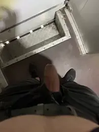 imooLoov webcam model stream image