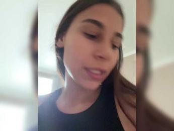 SweetSlice webcam model stream image
