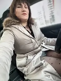 ZhenjaPoledance webcam stripchat model stream image