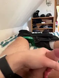 hannes256102 webcam model stream image