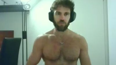 ALPHA_HUNK webcam model stream image