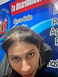 Alysson-- webcam model stream image