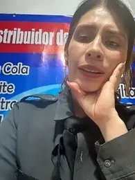 Alysson-- webcam model stream image