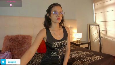 MoonApriil webcam model stream image