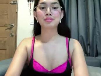 milkyhottie_slutxx webcam model stream image