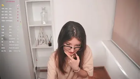 DongMolt webcam model stream image