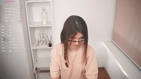 DongMolt webcam model stream image