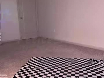 petitebrat webcam chaturbate model stream image