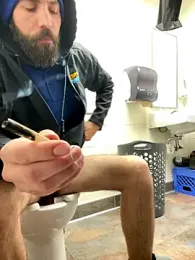 QueenM3 webcam stripchat model stream image