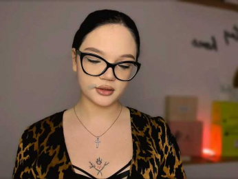 bb-Lisa webcam model stream image