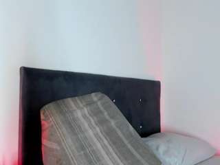 liaprada webcam model stream image