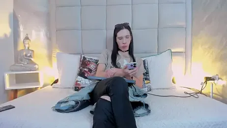 Hecatee_77 webcam model stream image