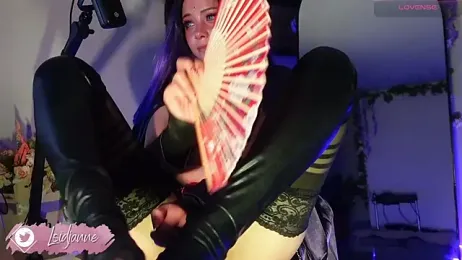 Loidjanne webcam model stream image