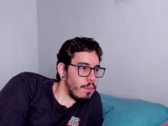 leoandviolet webcam chaturbate model stream image