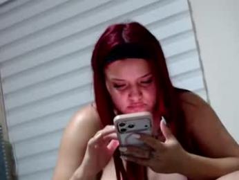 anne_julienne webcam model stream image
