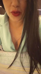 hotcurvi1 webcam model stream image