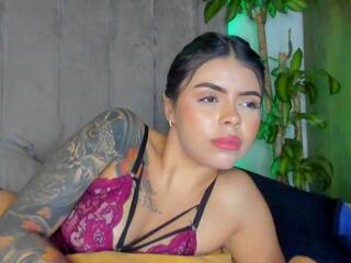 Alegra Brown webcam flirt4free model stream image