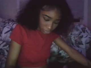 bougibunni webcam model stream image