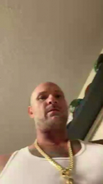 Throupleslust webcam model stream image