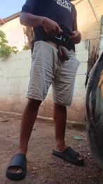 Pisspoopigpsir webcam model stream image