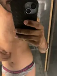 Rocky_mental webcam model stream image