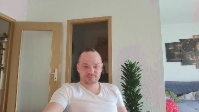 quatschen942 webcam model stream image