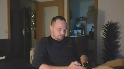 quatschen942 webcam model stream image