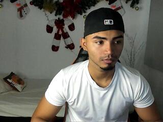 Liian Brown webcam model stream image