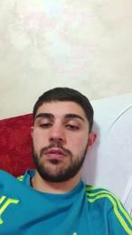 simon_37 webcam model stream image
